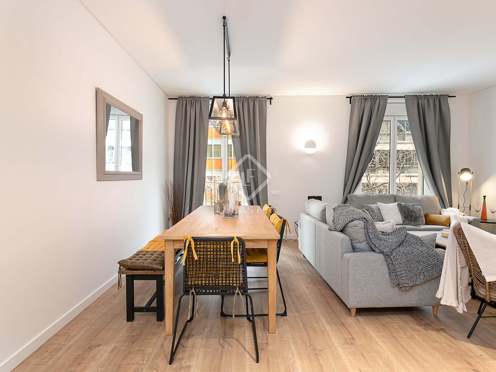 Appartamento a Barcelona, Spagna 3 camere da letto, 90 mq. N° 192617