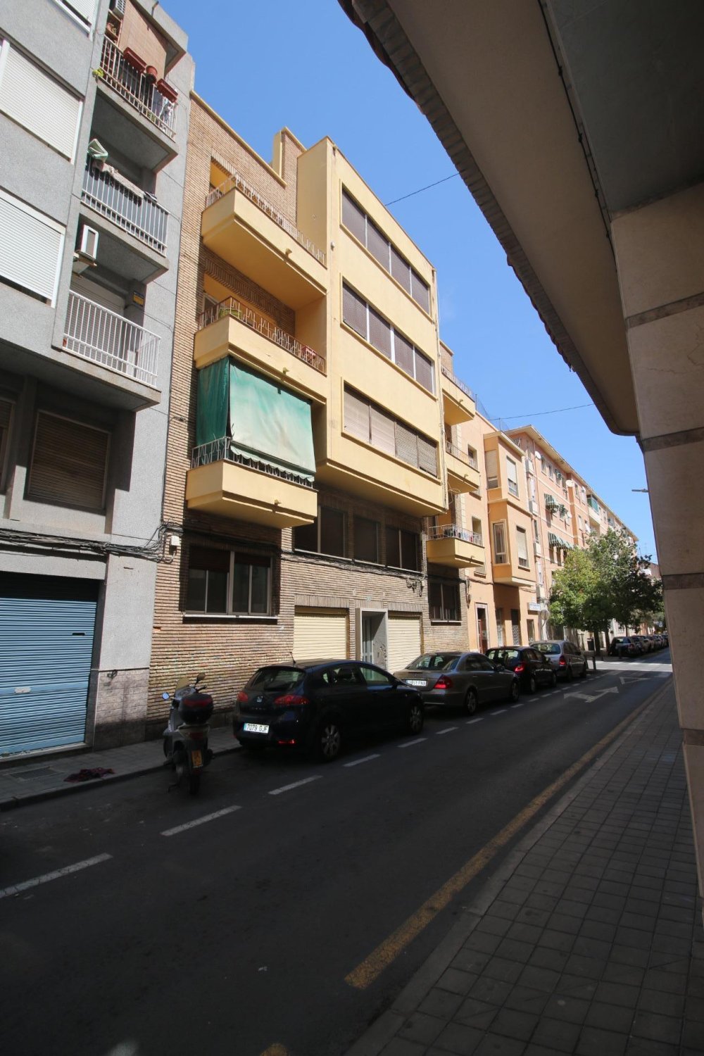 Liikekiinteistö Alicante, Espanja 24 makuuhuonetta, 1280 m2 No. 165210