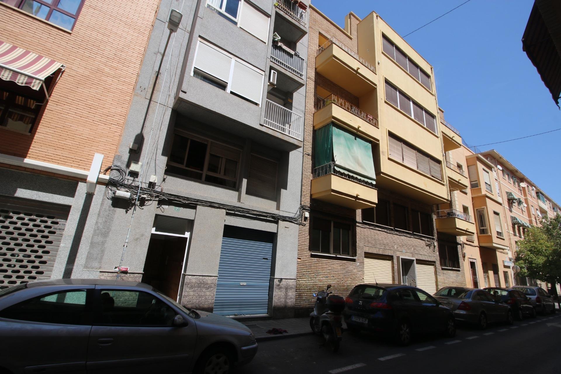 Liikekiinteistö Alicante, Espanja 24 makuuhuonetta, 1280 m2 No. 165210