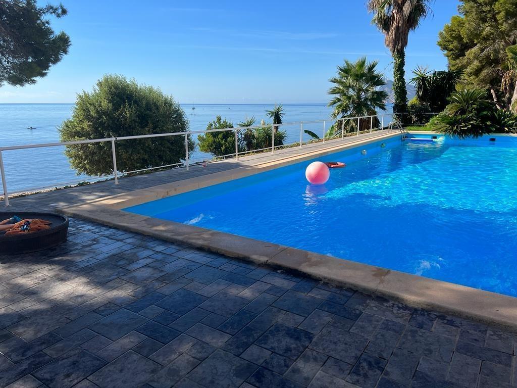 Villa en Altea, Alicante, España 497 m2 No. 165213