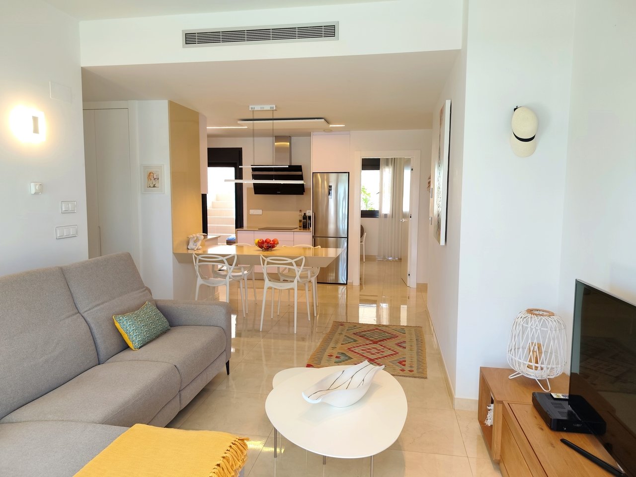 Villa en San Miguel de Salinas, Alicante, España 3 dormitorios, 92 m2 No. 189682