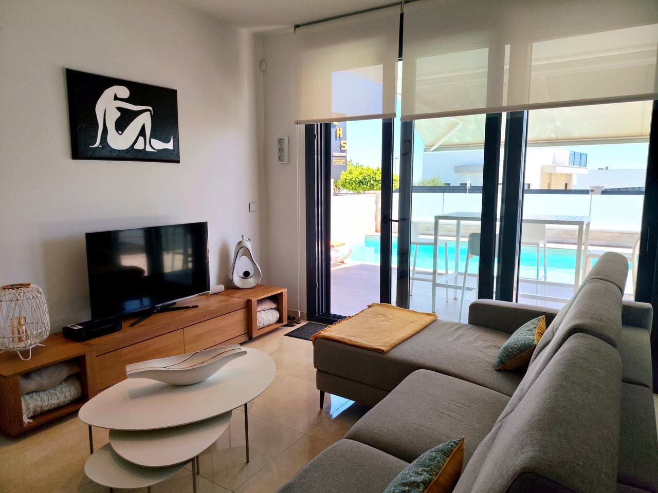 Villa en San Miguel de Salinas, Alicante, España 3 dormitorios, 92 m2 No. 189682