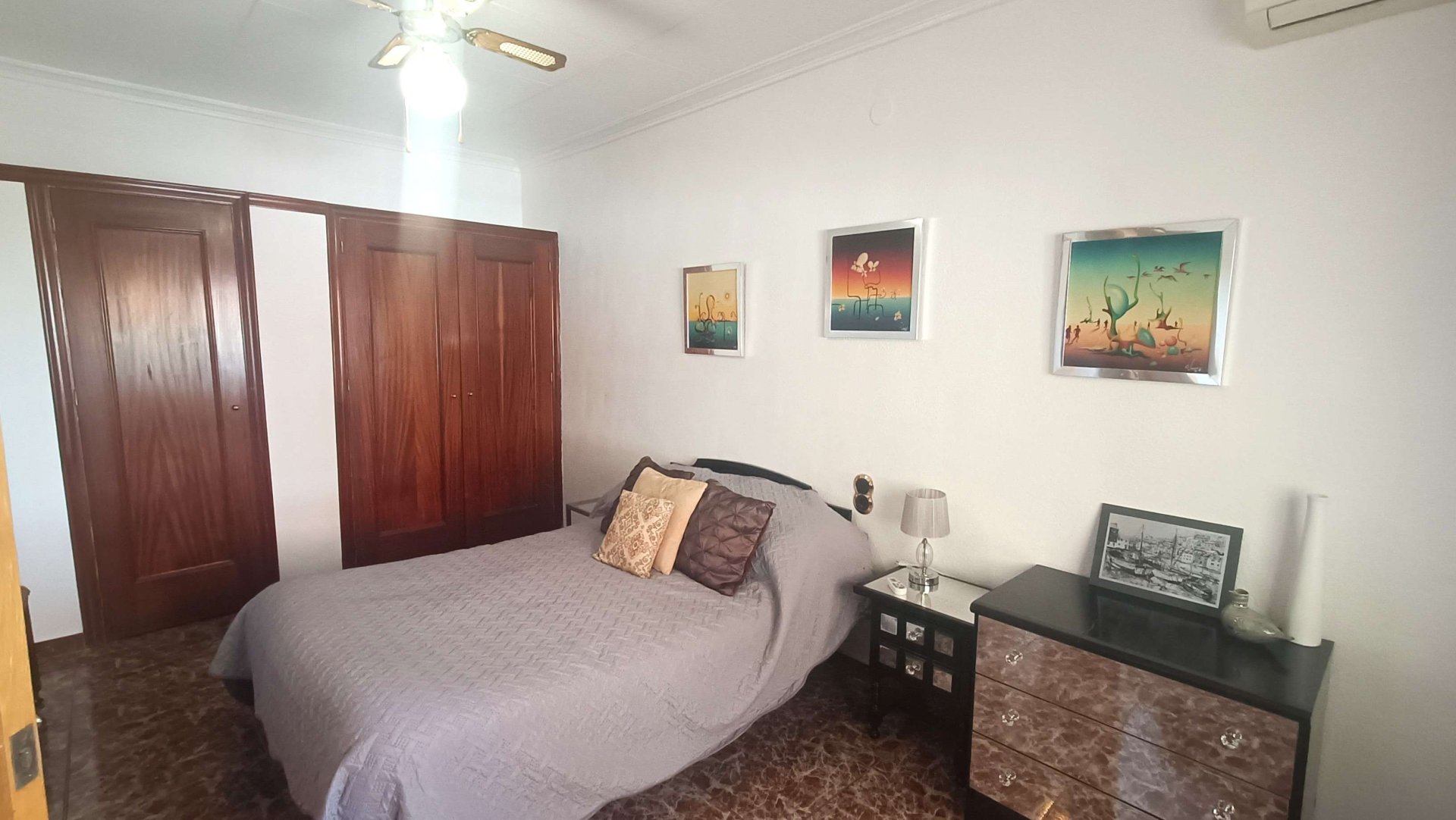 Huvila Barrio De La Estacion De Crevillente, Alicante, Espanja 6 makuuhuonetta, 312 m2 No. 189681