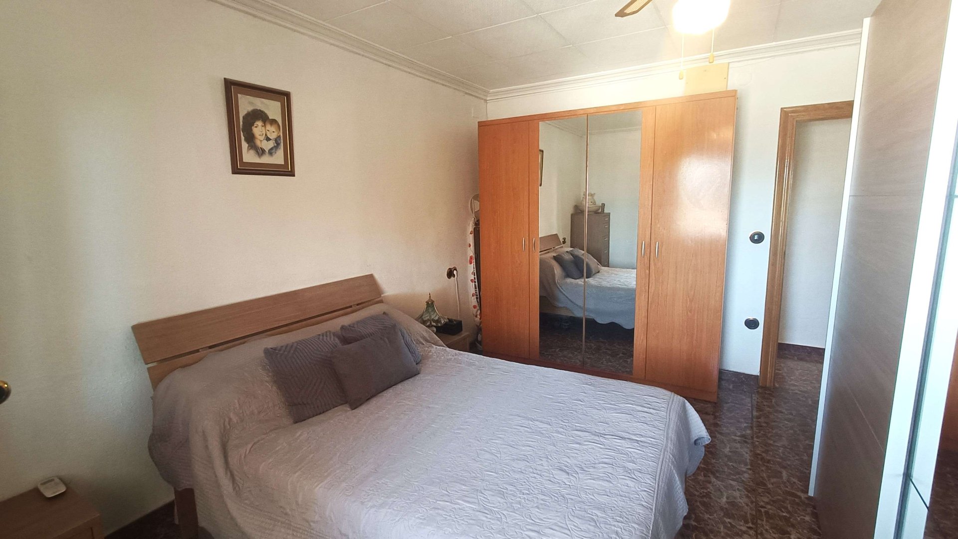 Huvila Barrio De La Estacion De Crevillente, Alicante, Espanja 6 makuuhuonetta, 312 m2 No. 189681