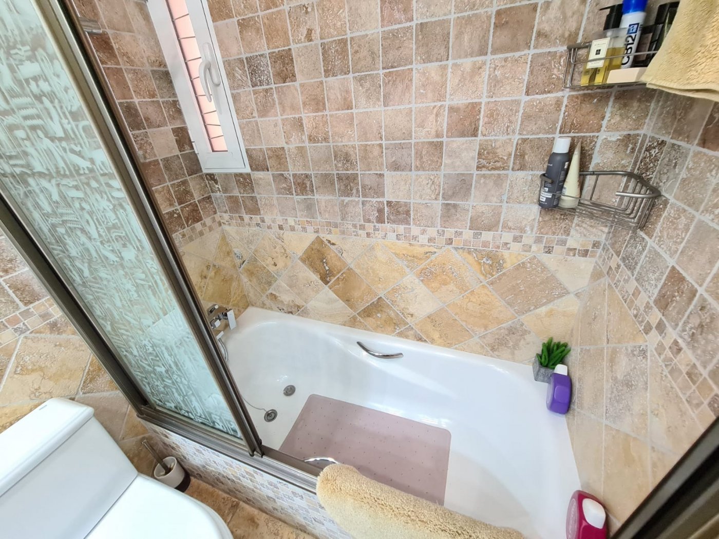Apartment in Guardamar del Segura, Alicante, Spain 4 bedrooms, 110 sq.m. No. 74707