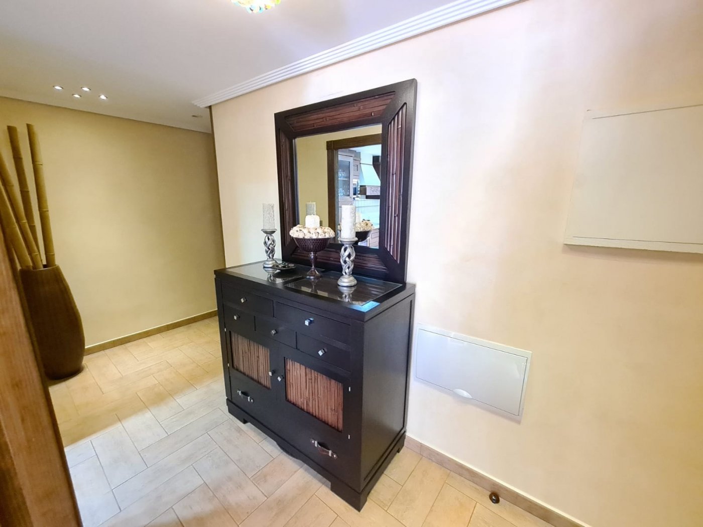 Apartment in Guardamar del Segura, Alicante, Spain 4 bedrooms, 110 sq.m. No. 74707