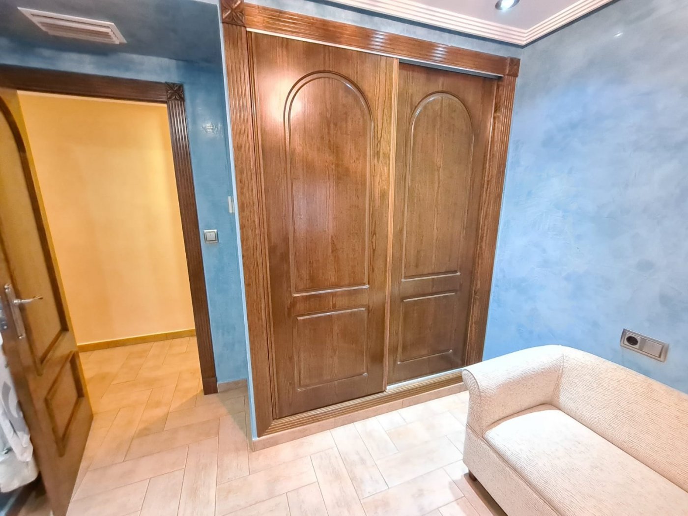 Apartment in Guardamar del Segura, Alicante, Spain 4 bedrooms, 110 sq.m. No. 74707