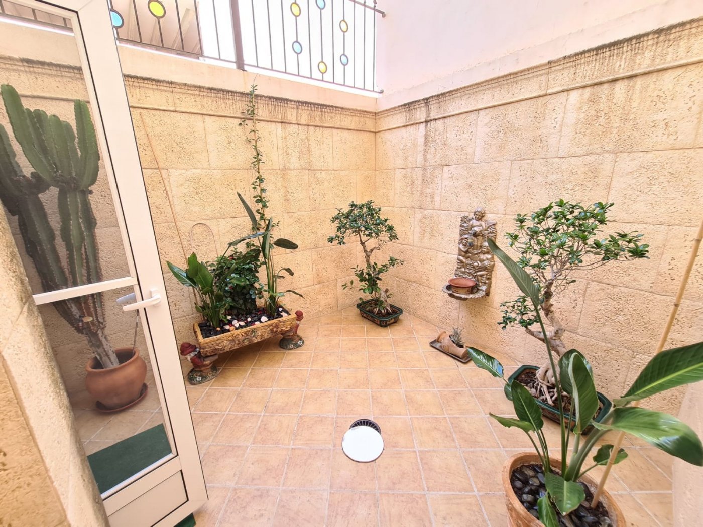 Apartment in Guardamar del Segura, Alicante, Spain 4 bedrooms, 110 sq.m. No. 74707