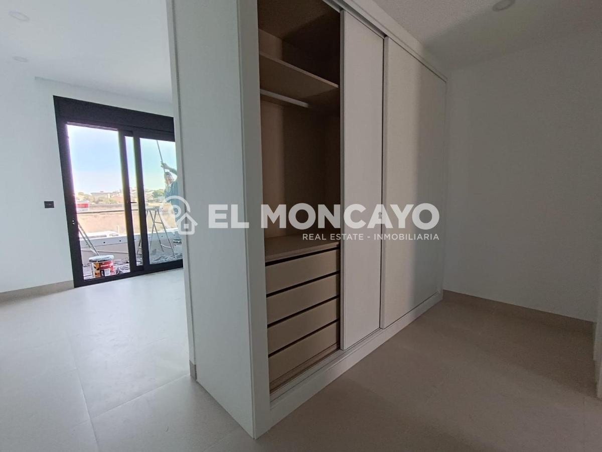 Villa a Benijofar, Alicante, Spagna 3 camere da letto, 138 mq. N° 102262