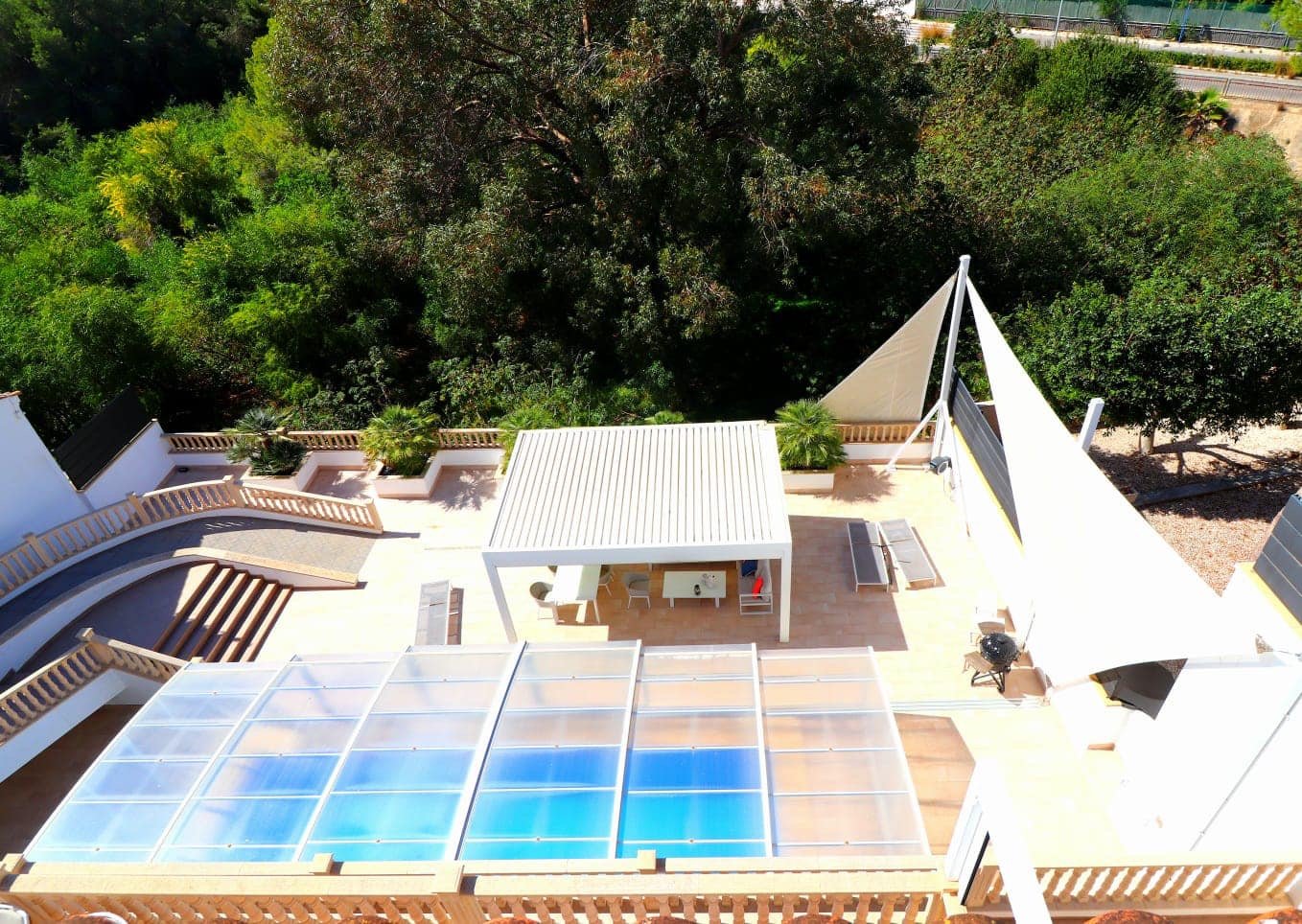 Villa i Dehesa De Campoamor, Alicante, Spanien 5 sovrum, 250 kvm. Nr. 136910