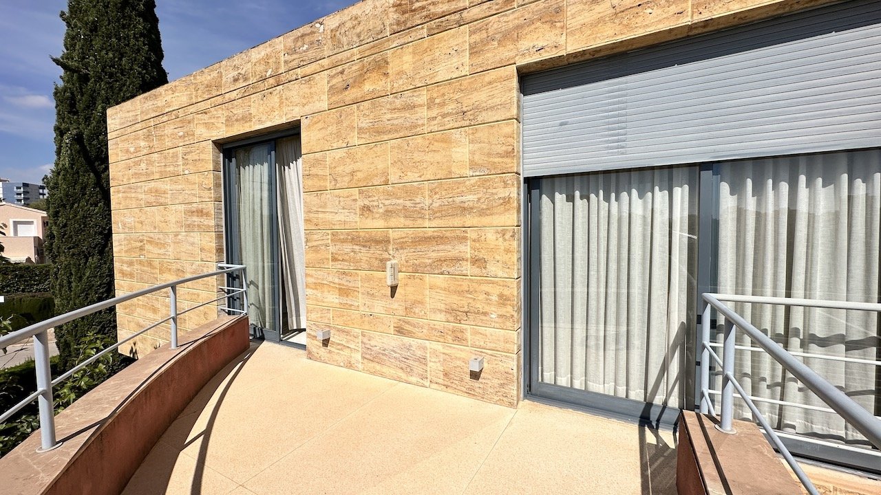 Villa a Dehesa De Campoamor, Alicante, Spagna 4 camere da letto, 414 mq. N° 136911