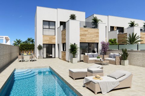 Villa in La Marina, Alicante, Spain 3 bedrooms, 108 sq.m. No. 189857