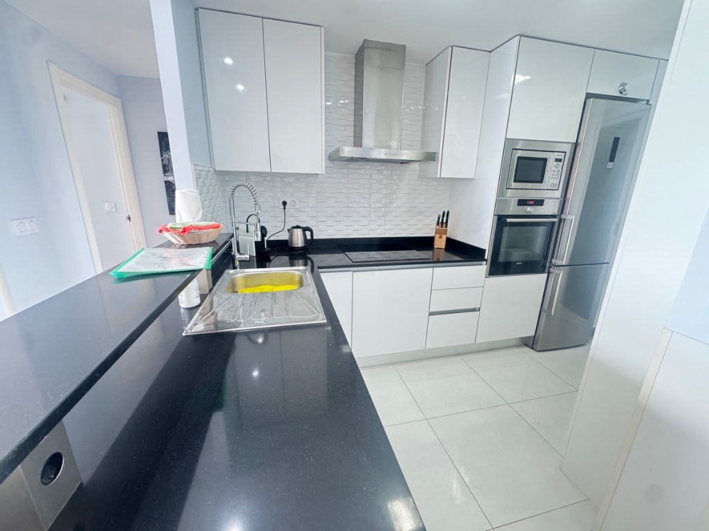 Wohnung in Punta Prima, Alicante, Spanien 2 Schlafzimmer, 75 m2 Nr. 145374