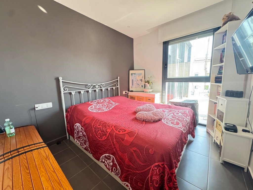 Townhouse in Alicante, Spain 2 bedrooms, 70 sq.m. No. 145375