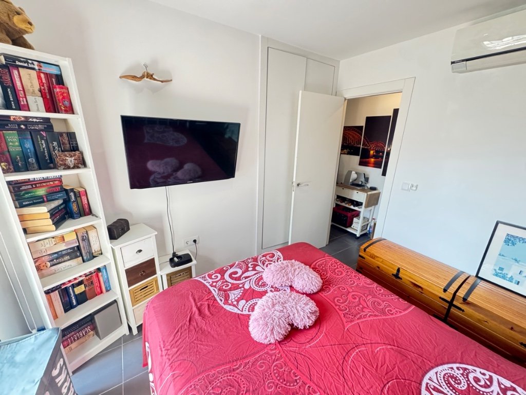 Townhouse in Alicante, Spain 2 bedrooms, 70 sq.m. No. 145375