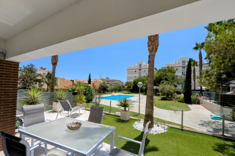 Apartament w Alicante, Hiszpania 3 sypialnie, 82 mkw. nr 145377
