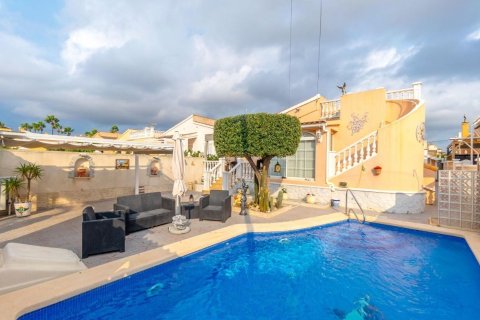 Villa en Alicante, España 3 dormitorios, 85 m2 No. 145379