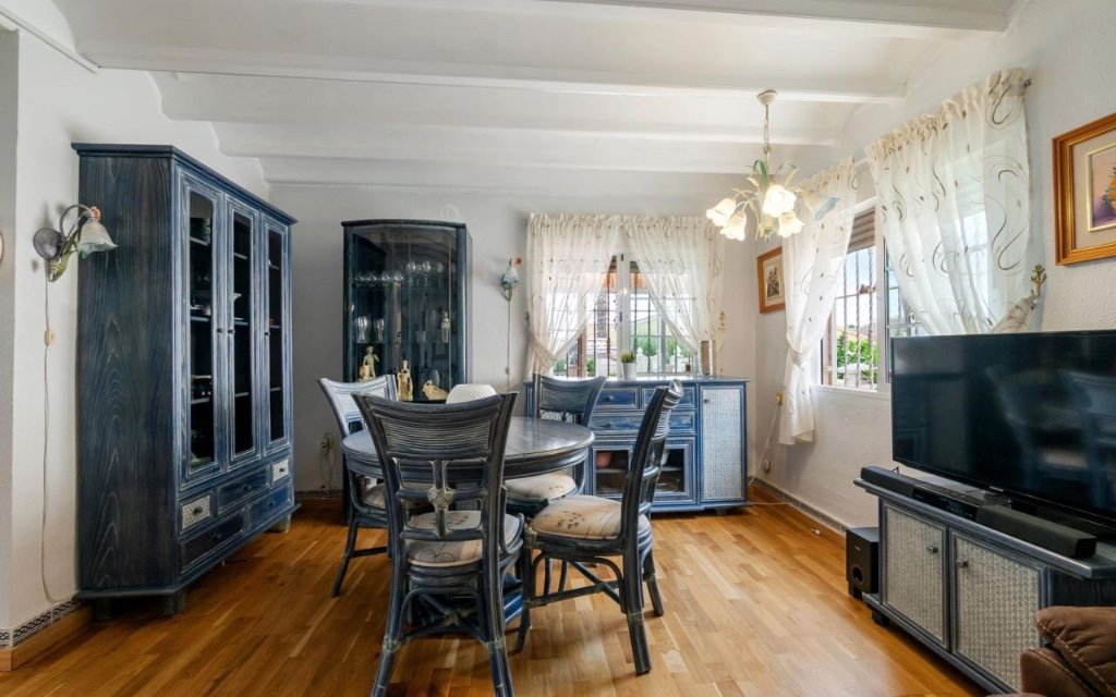 Villa en Alicante, España 3 dormitorios, 85 m2 No. 145379