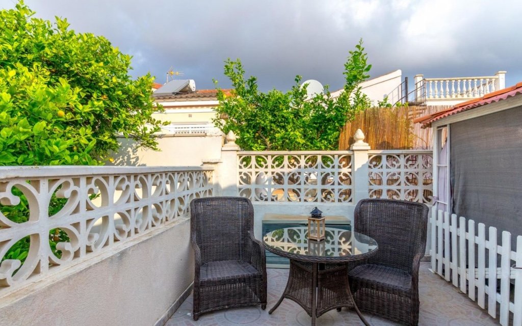 Villa en Alicante, España 3 dormitorios, 85 m2 No. 145379