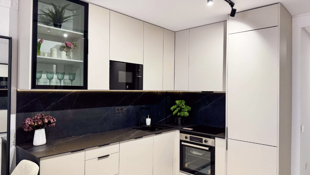 Huoneisto Torrevieja, Alicante, Espanja 4 makuuhuonetta, 107 m2 No. 145376