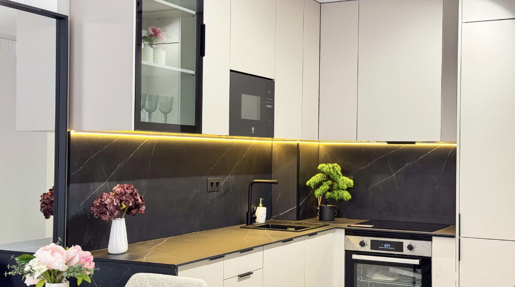Huoneisto Torrevieja, Alicante, Espanja 4 makuuhuonetta, 107 m2 No. 145376