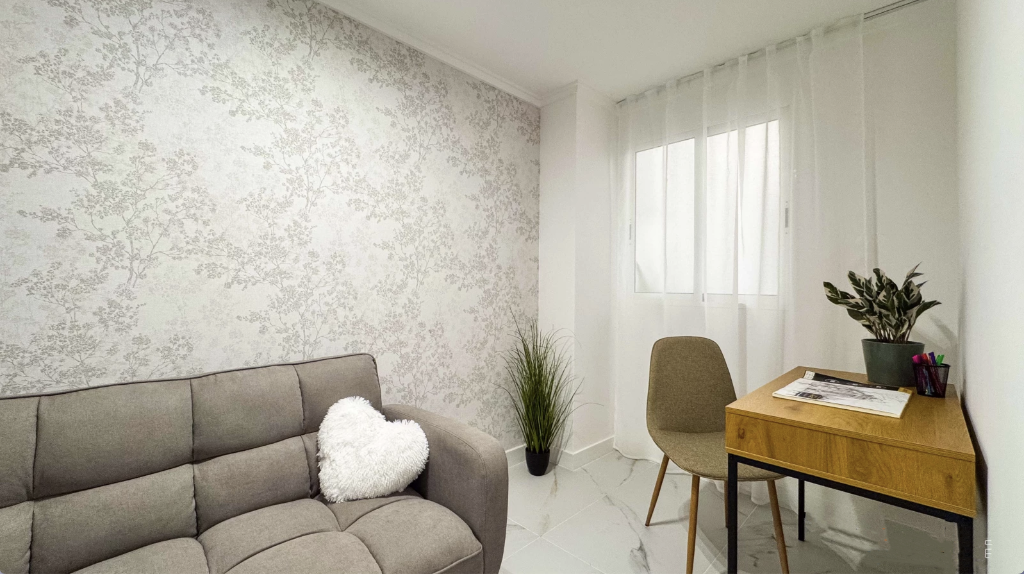 Huoneisto Torrevieja, Alicante, Espanja 4 makuuhuonetta, 107 m2 No. 145376