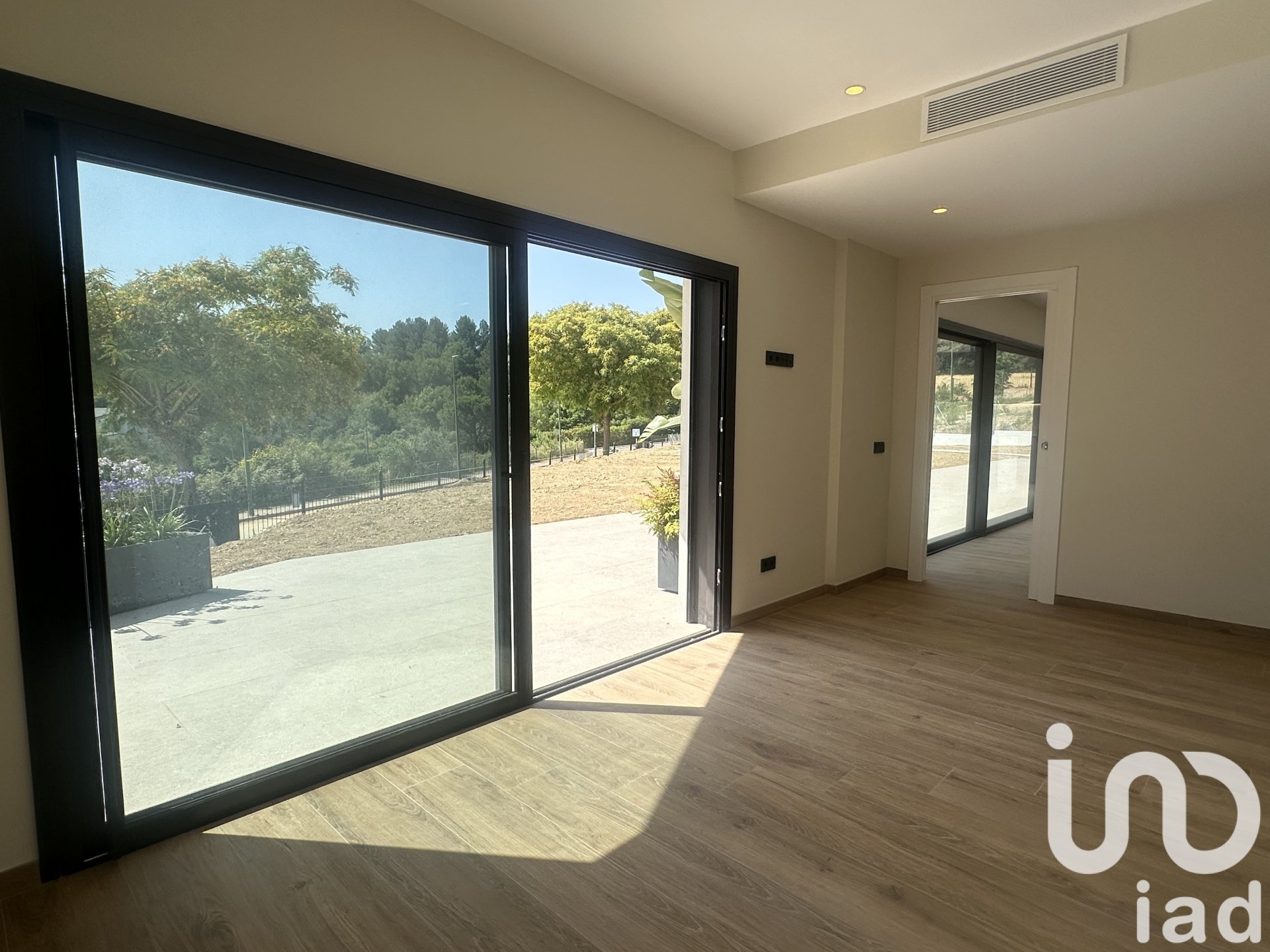 Hus i Sant Esteve Sesrovires, Barcelona, Spanien 4 sovrum, 237.34 kvm. Nr. 153286