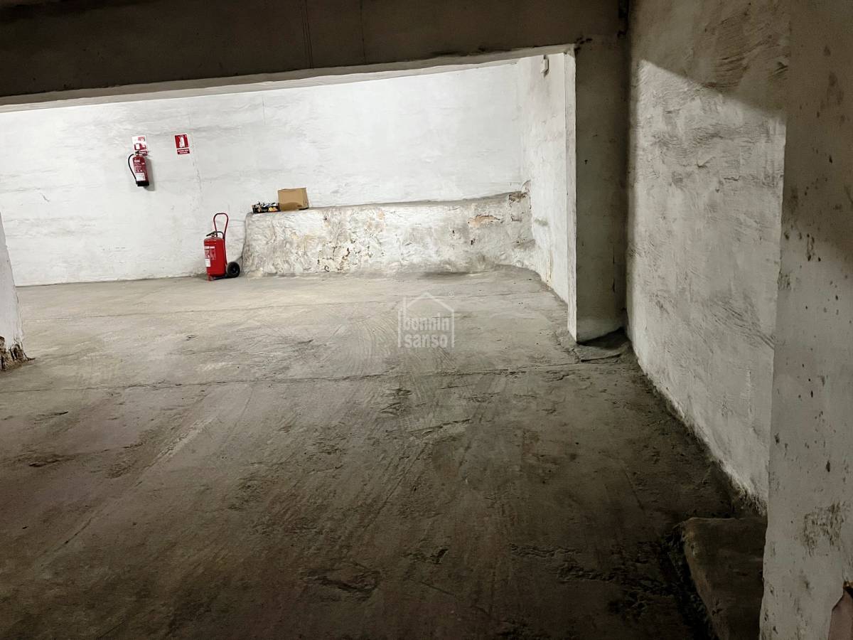 Garage i Mahon, Menorca, Spanien Nr. 183230
