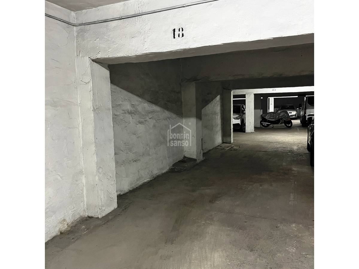 Garage i Mahon, Menorca, Spanien Nr. 183230