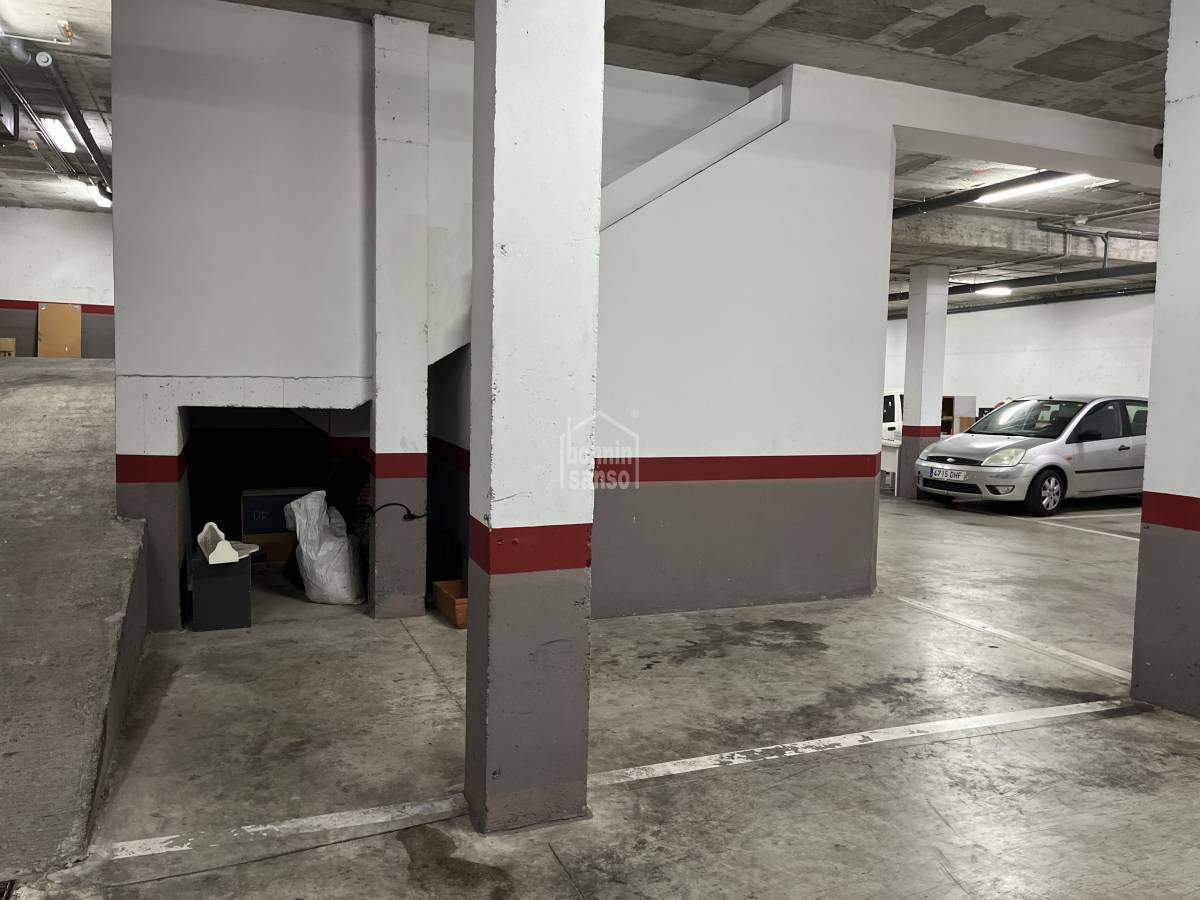 Garage i Mahon, Menorca, Spanien Nr. 183229