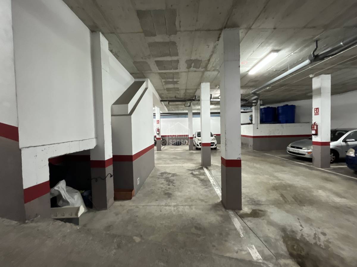 Garage i Mahon, Menorca, Spanien Nr. 183229