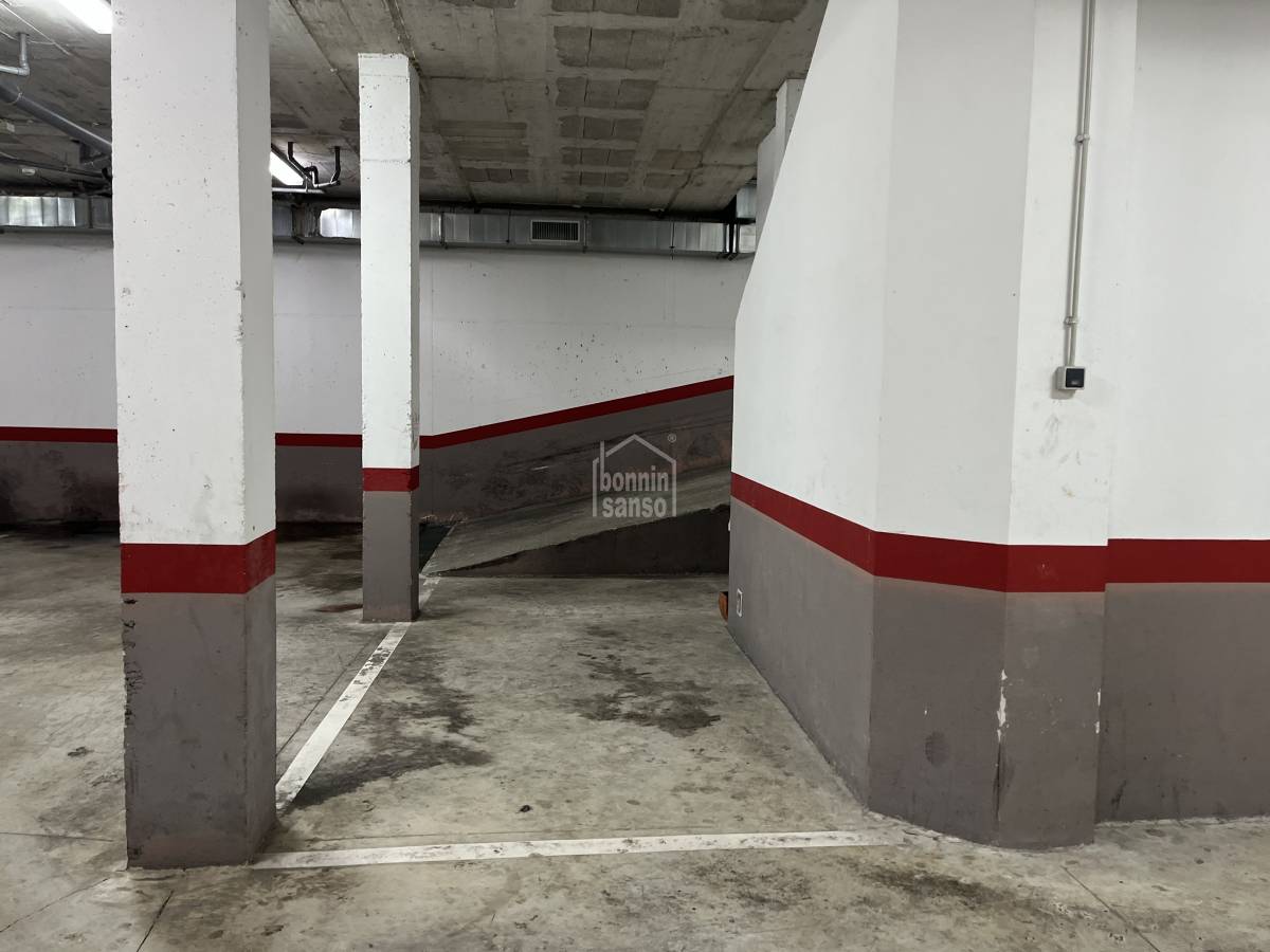 Garage i Mahon, Menorca, Spanien Nr. 183229