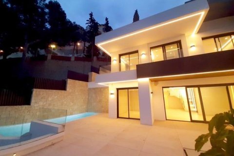 Kattohuoneisto Benidorm, Alicante, Espanja 4 makuuhuonetta, 175 m2 No. 164979