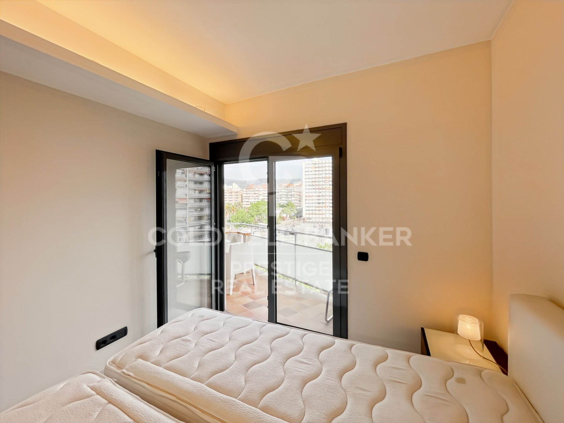 Huoneisto Barcelona, Espanja 3 makuuhuonetta, 90 m2 No. 178678