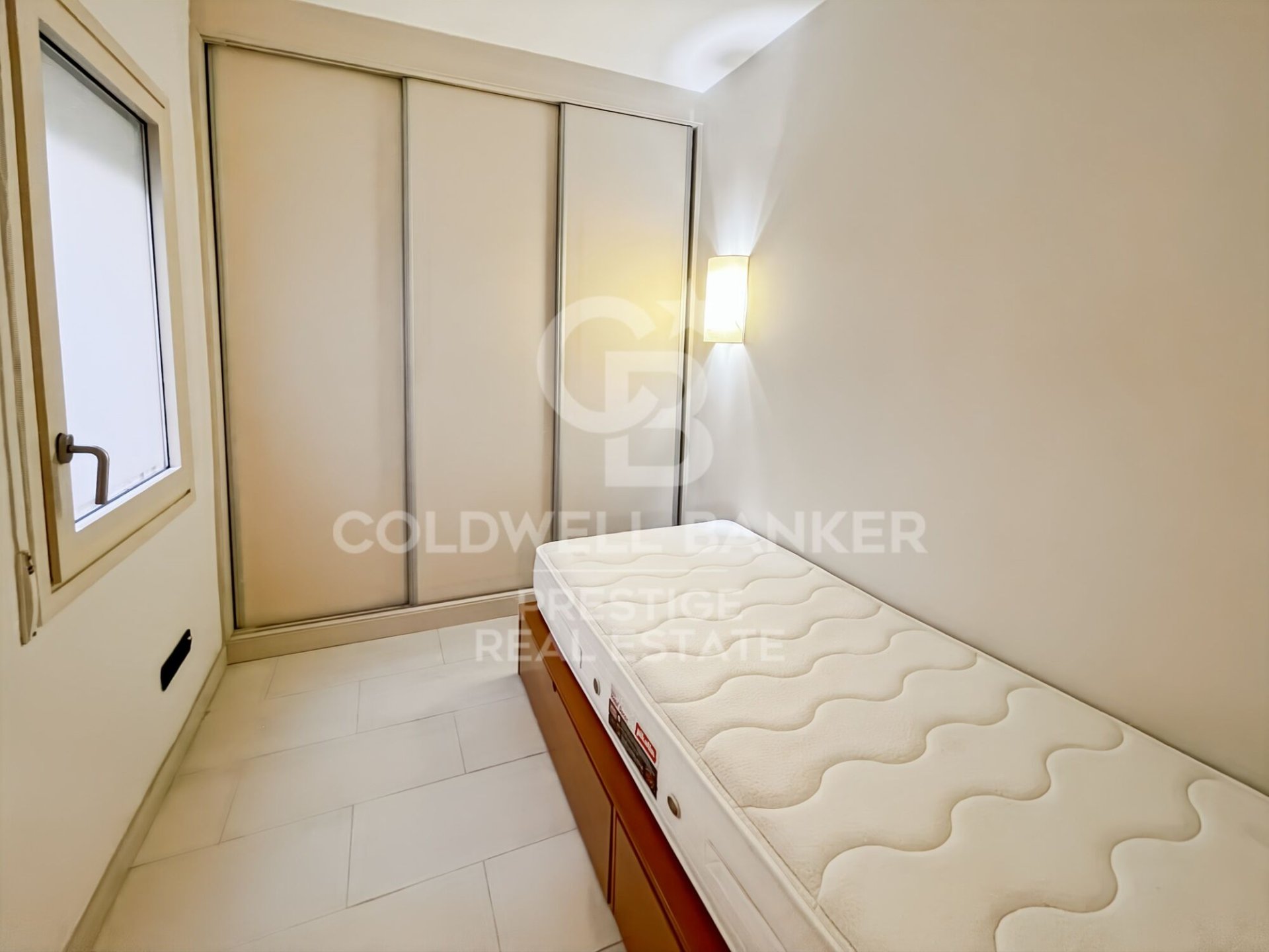 Huoneisto Barcelona, Espanja 3 makuuhuonetta, 90 m2 No. 178678