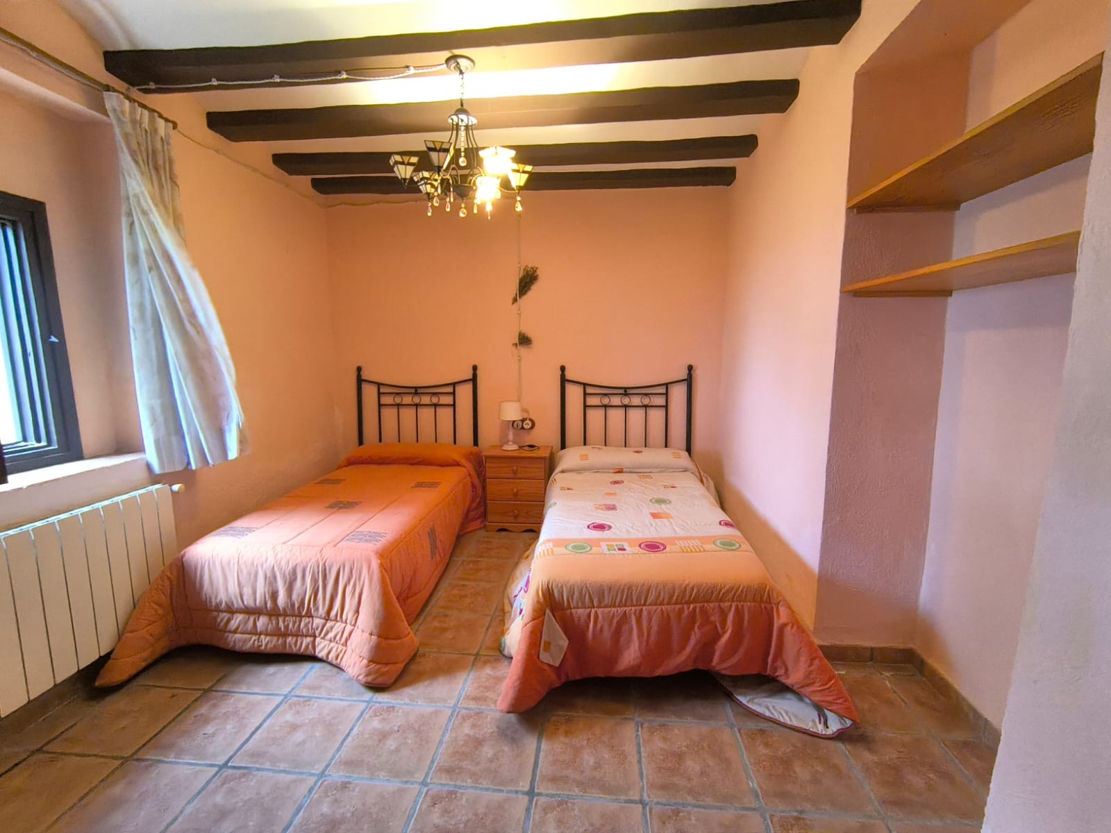 Gewerbeimmobilien in Banyeres de Mariola, Alicante, Spanien 22 Schlafzimmer, 1700 m2 Nr. 160952