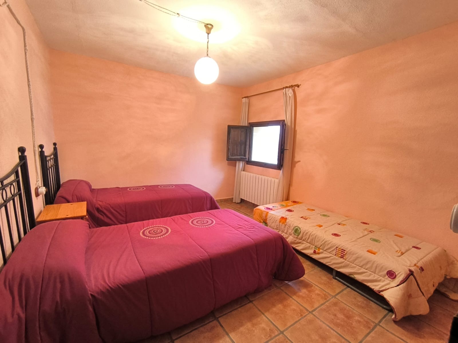 Gewerbeimmobilien in Banyeres de Mariola, Alicante, Spanien 22 Schlafzimmer, 1700 m2 Nr. 160952