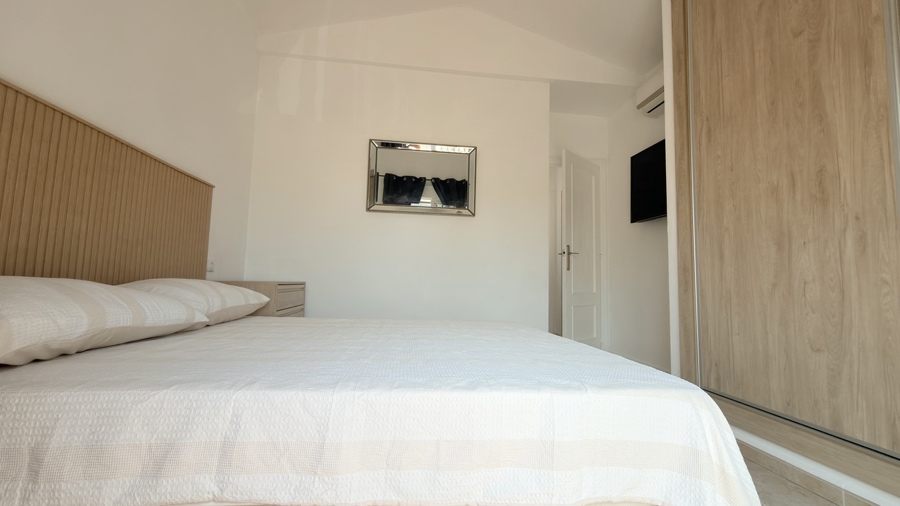 Huvila Villamartin, Alicante, Espanja 3 makuuhuonetta, 184 m2 No. 195983
