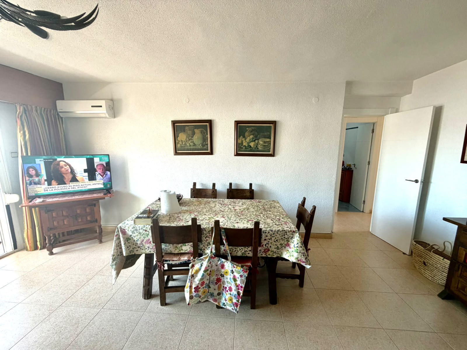 Apartamento en Torrevieja, Alicante, España 3 dormitorios, 93 m2 No. 195985