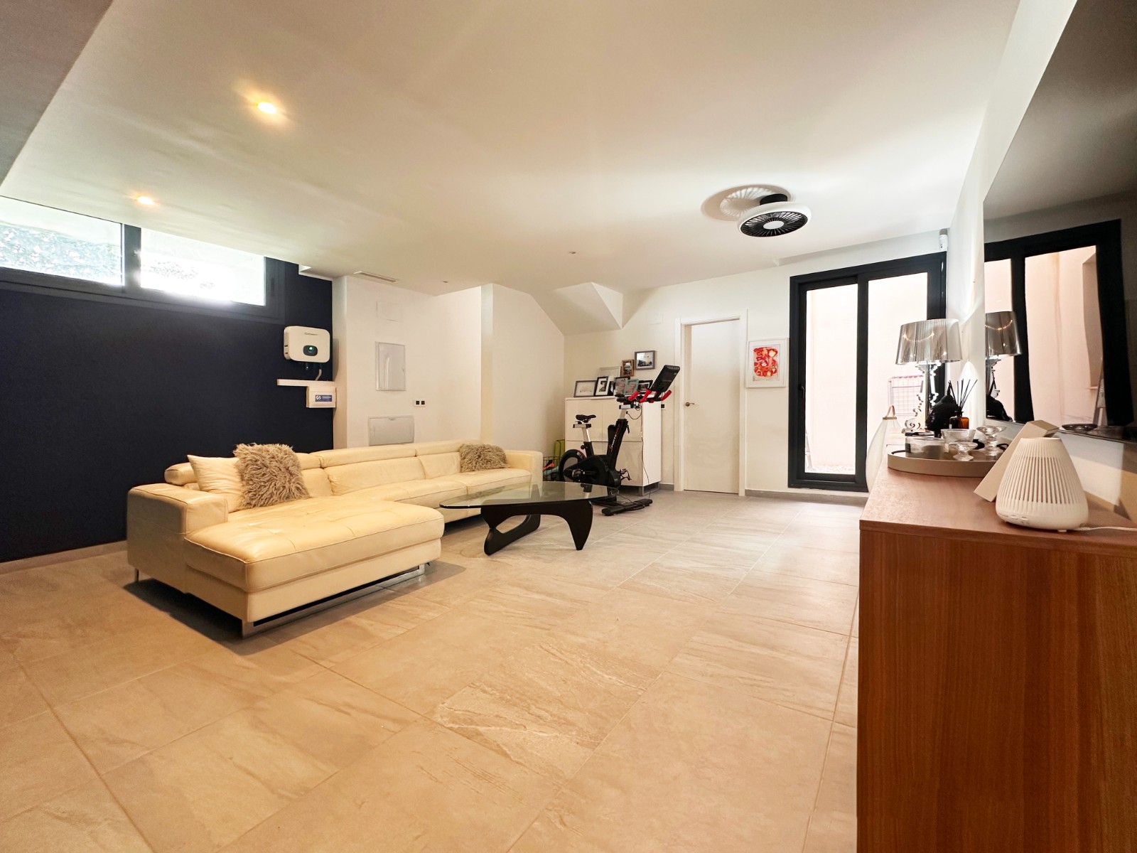 Villa en San Miguel de Salinas, Alicante, España 5 dormitorios, 210 m2 No. 195984