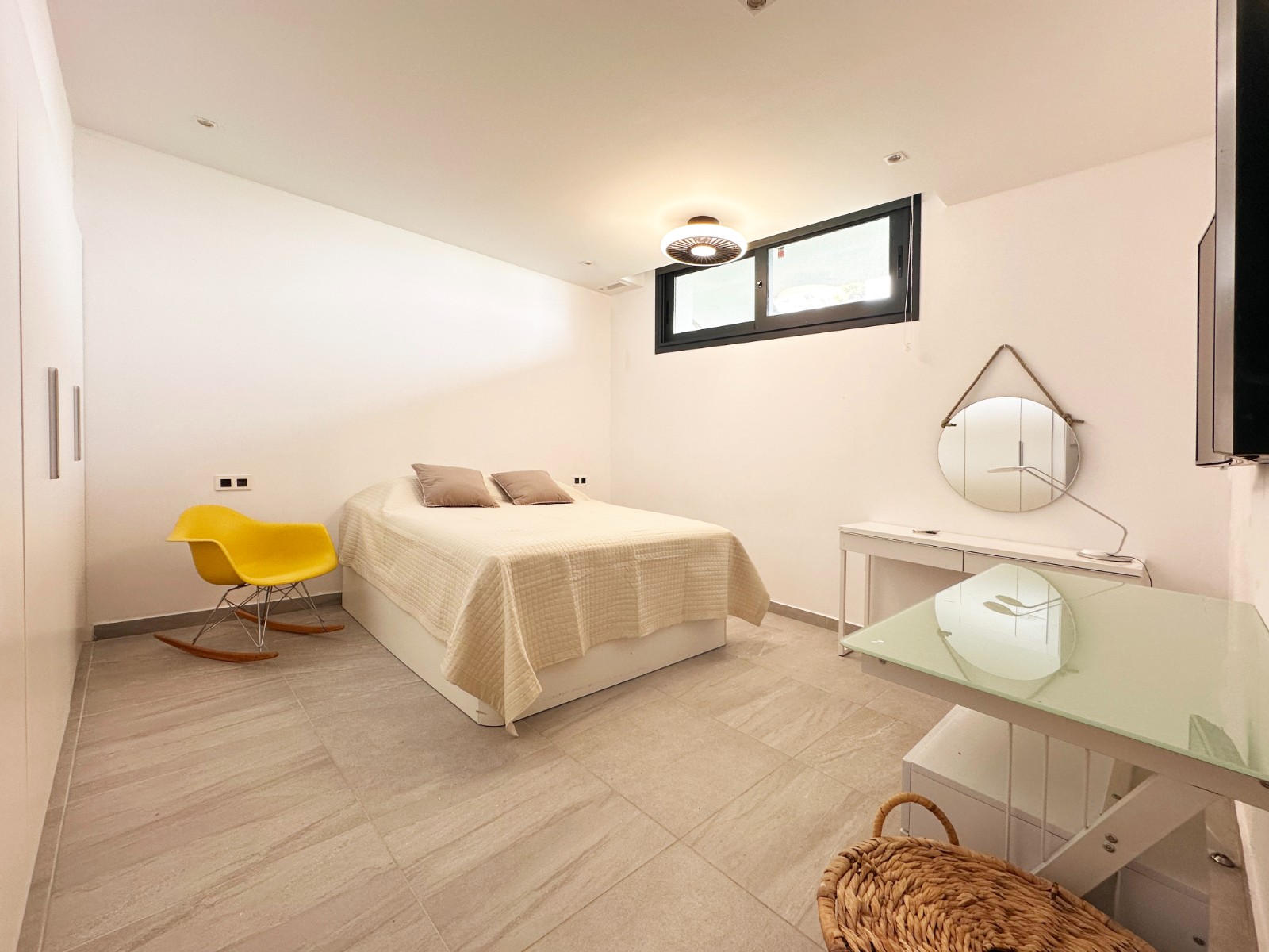 Villa en San Miguel de Salinas, Alicante, España 5 dormitorios, 210 m2 No. 195984