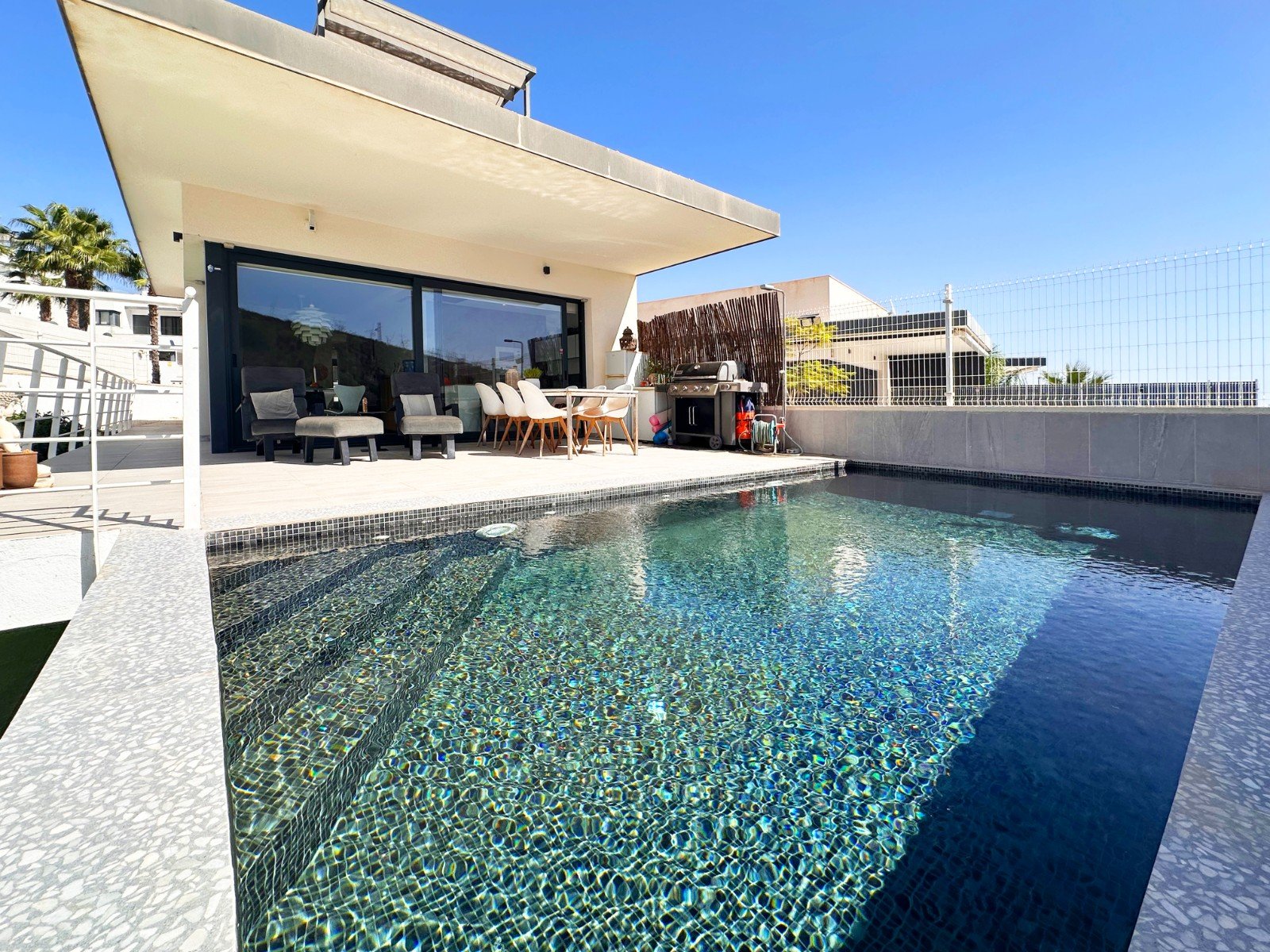 Villa en San Miguel de Salinas, Alicante, España 5 dormitorios, 210 m2 No. 195984