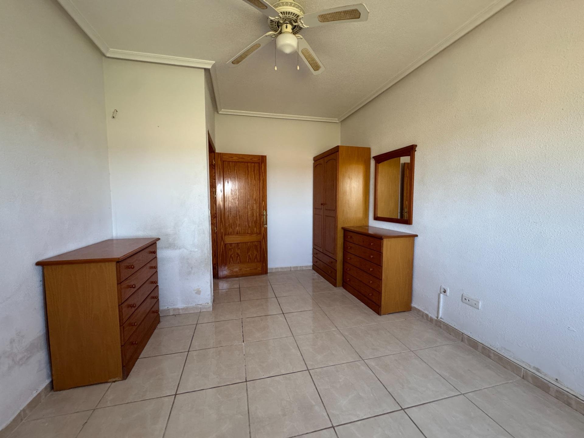 Finca a Dolores, Alicante, Spagna 5 camere da letto, 277 mq. N° 195981