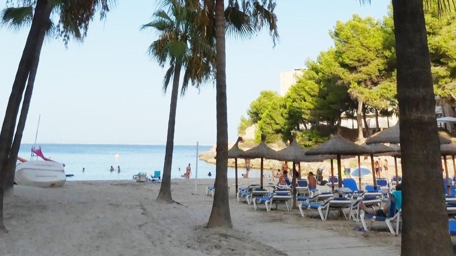 Apartamento en Cala Vinyes, Mallorca, España 2 dormitorios, 85 m2 No. 143989