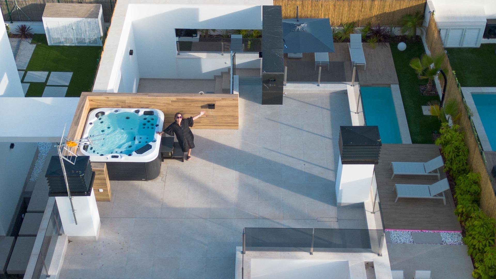 Villa en Torrevieja, Alicante, España 3 dormitorios, 126 m2 No. 195265