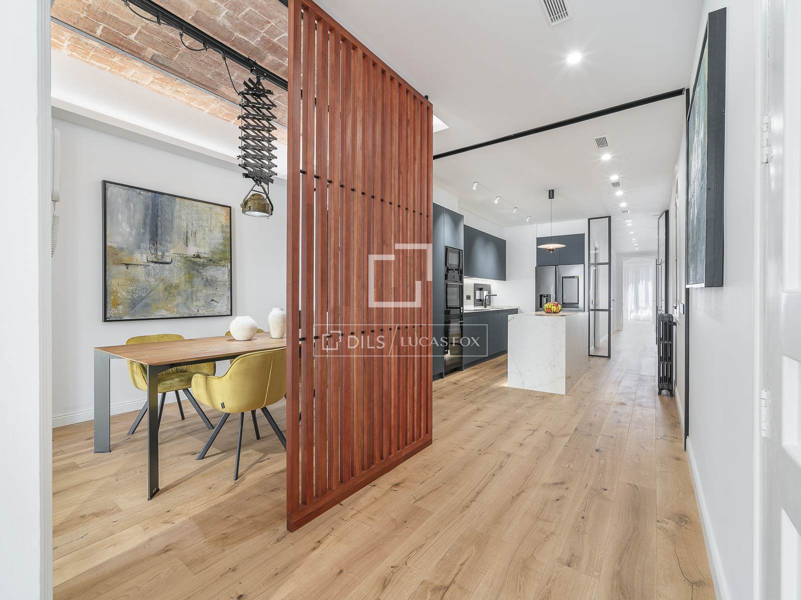 Dzīvoklis Barcelona, Spānijā 3 istabas, 151 m2 Nr. 168956