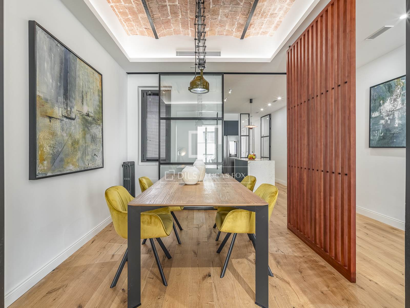 Dzīvoklis Barcelona, Spānijā 3 istabas, 151 m2 Nr. 168956