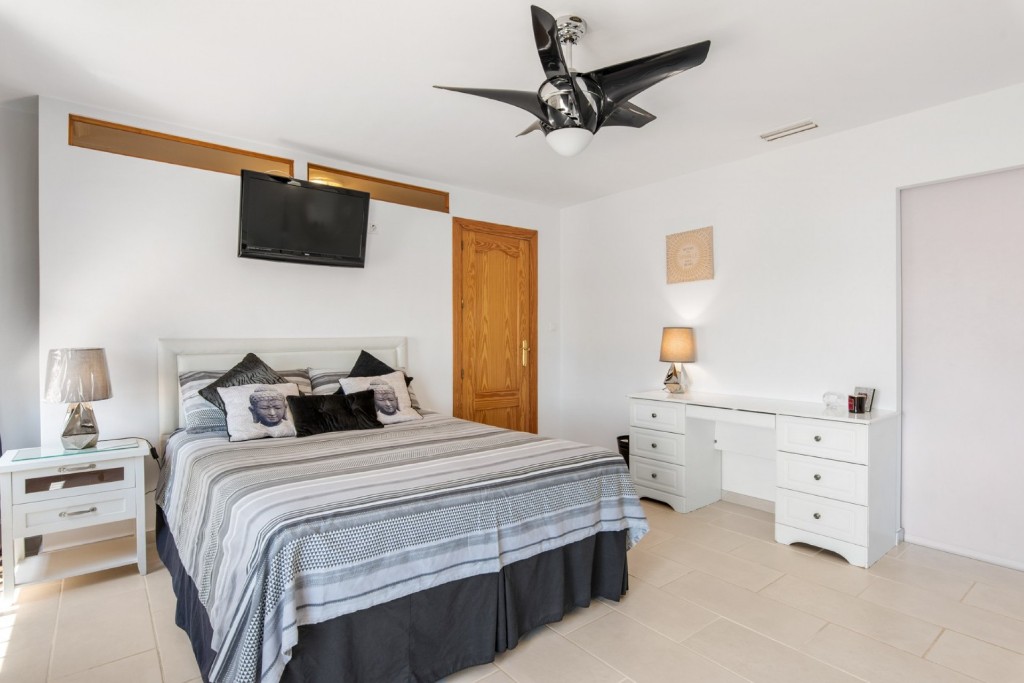 Finca Catral, Alicante, Espanja 4 makuuhuonetta, 540 m2 No. 144853