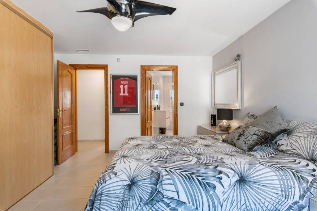 Finca Catral, Alicante, Espanja 4 makuuhuonetta, 540 m2 No. 144853