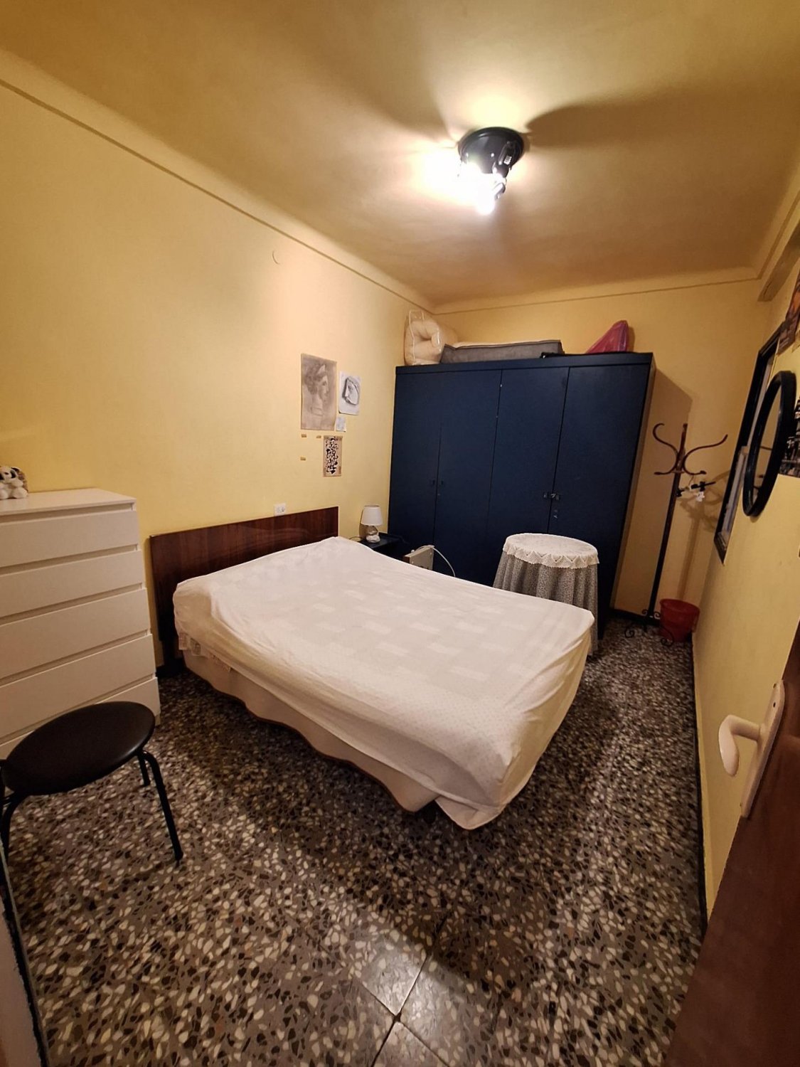 Commercial property à Torrevieja, Alicante, Espagne 5 chambres, 296 m2 No. 119807